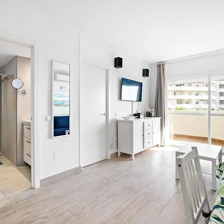Benalbeach Sea View 24h Entry Apartment